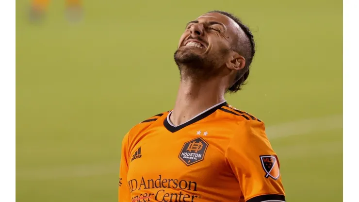 Maximiliano Urruti during the game against Sporting Kansas City.