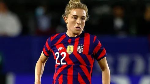 Kristie Mewis of the United States