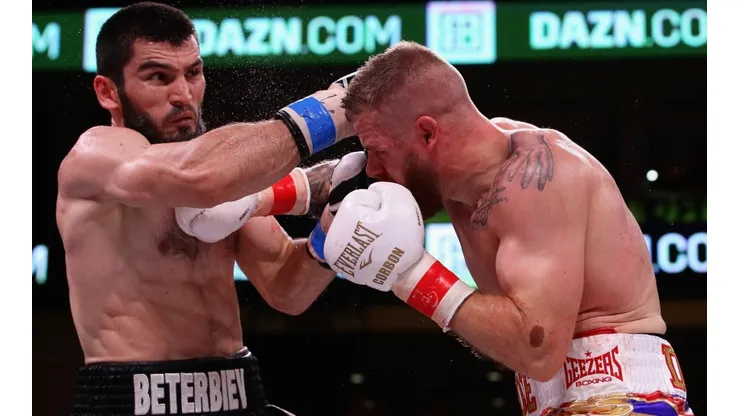 Artur Beterbiev's clash against Joe Smith Jr reeks of pure dynamite