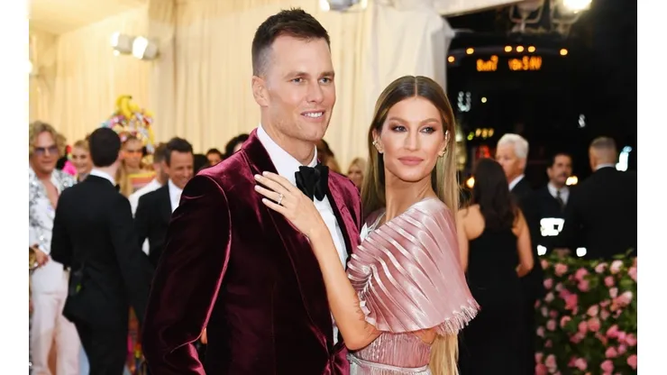 Tom Brady (left) and Gisele Bundchen.