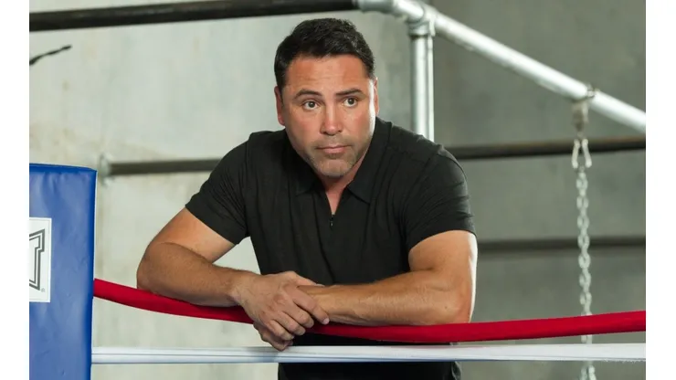 Boxing legend Oscar de la Hoya gives his opinion on Manny Pacquiao’s power ahead of his July comeback fight versus Mario Barrios.