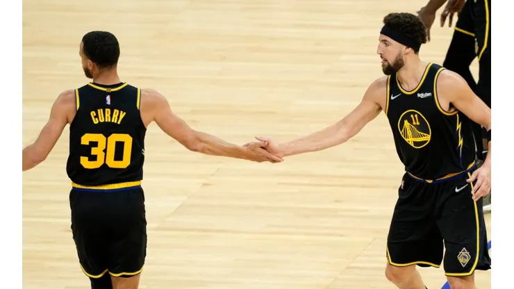 Stephen Curry (left) and Klay Thompson.