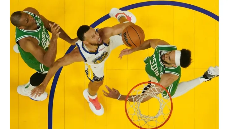 Stephen Curry #30 of the Golden State Warriors