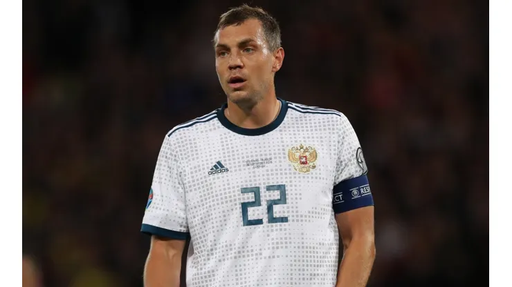Artem Dzyuba of Russia