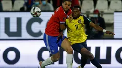 Ecuador and Chile fight outside the pitch for a place in Qatar 2022