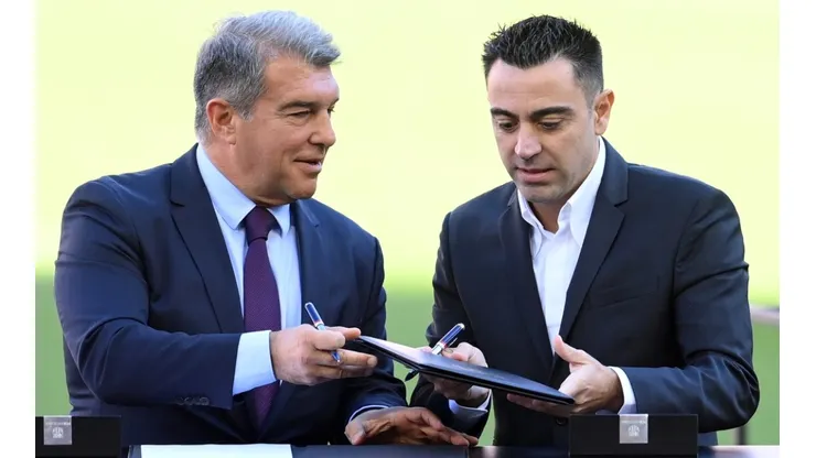 Joan Laporta and Xavi Hernandez