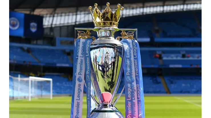The 2021-22 Premier League Trophy