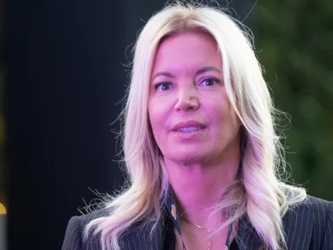 Lakers owner Jeanie Buss says she's not satisfied with the team, addresses potential sale