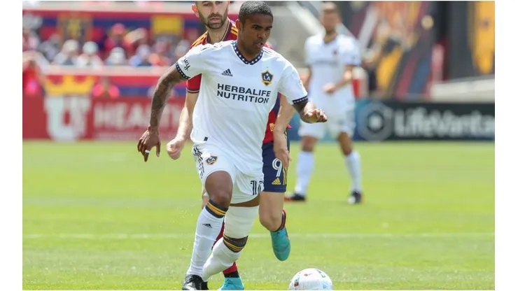Douglas Costa of the Los Angeles Galaxy