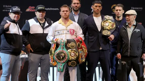 Canelo Alvarez vs Dmitry Bivol