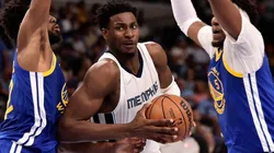 Jaren Jackson Jr. of the Memphis Grizzlies against Andrew Wiggins of the Golden State Warriors
