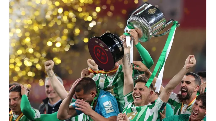 Real Betis players celebrate their success in the 2022 Copa del Rey.