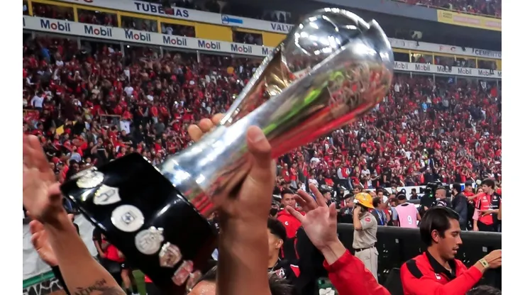 The Liga MX trophy won by Atlas in the Apertura 2021