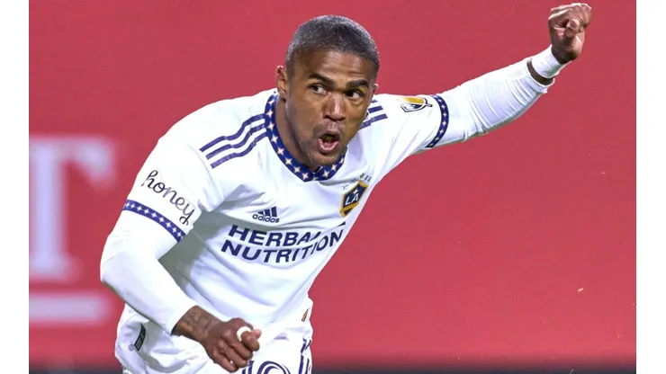 Los Angeles Galaxy forward Douglas Costa