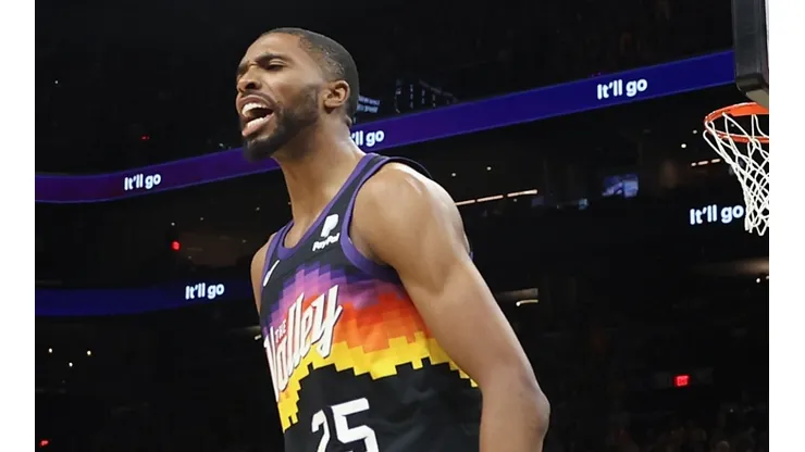 Mikal Bridges of the Phoenix Suns