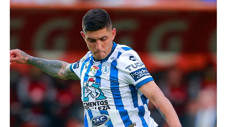 Victor Guzman of Pachuca drives the ball during the match between Pachuca and Tigres UANL
