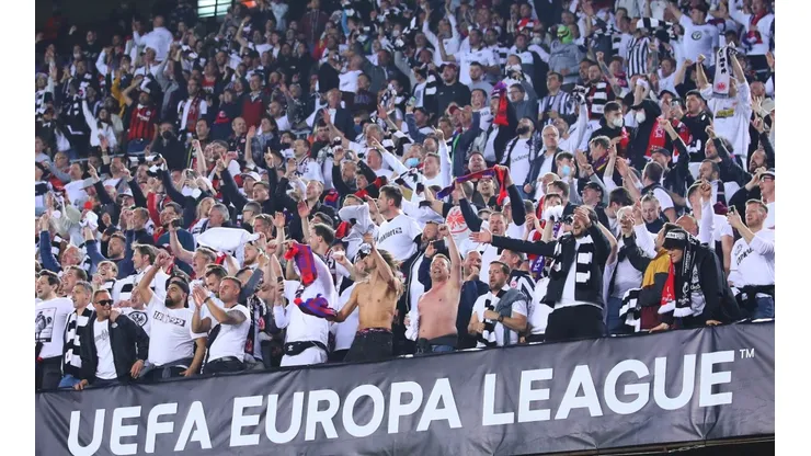 Eintracht Frankfurt fans at Camp Nou