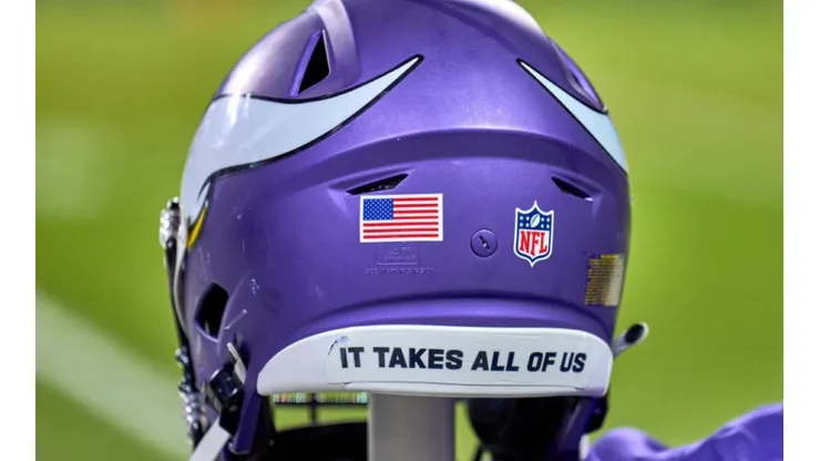 Vikings Helmet