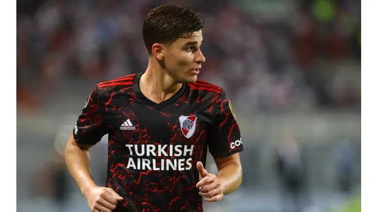 Julián Álvarez during the match between River Plate and Alianza Lima