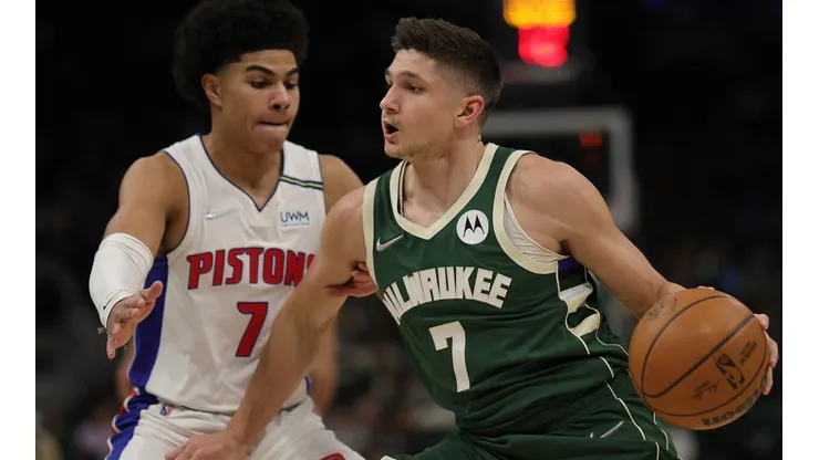 Killian Hayes of the Detroit Pistons and Grayson Allen of the Milwaukee Bucks