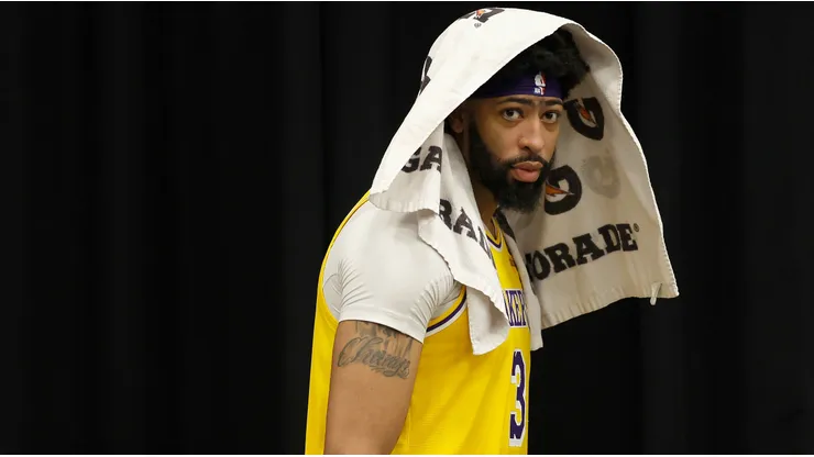 Anthony Davis.