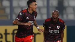 Matías Suárez and Nicolás de La Cruz celebrating a River´s Plate goal