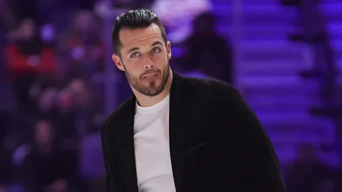 Derek Carr is a hockey game