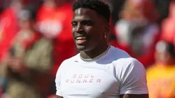 Tyreek Hill is heading to Miami.