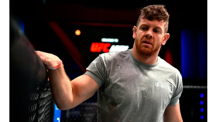 Former Chelsea goalkeeper Ricardo Prasel began a career in MMA.