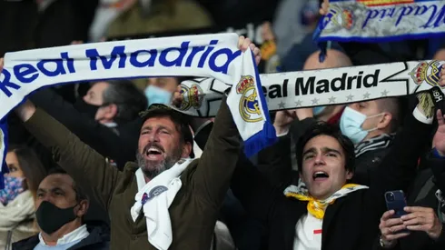 Real Madrid fans at Barnabeu stadium (Futbolsites)