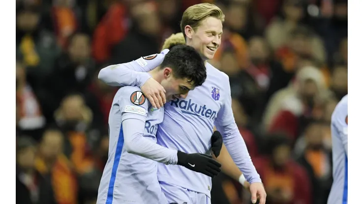 Pedri and Frenkie de Jong celebrate during Barcelona's win over Galatasaray.