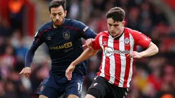 Dwight McNeil of Burnley and Valentino Livramento of Southampton