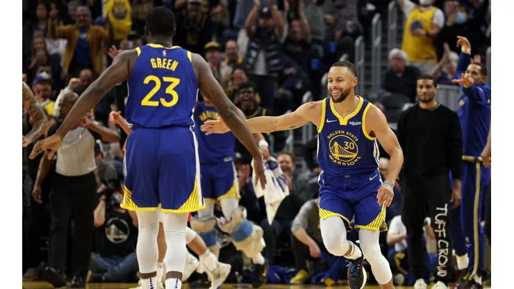 Draymond Green and Stephen Curry