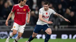 Edinson Cavani of Manchester United and Pierre-Emile Højbjerg of Tottenham Hotspur