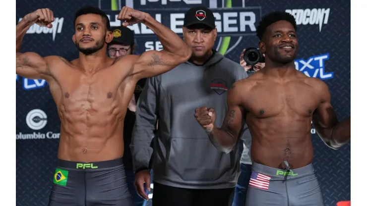 Reinaldo Ekson of Brazil and Mike Barnett of the US
