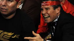 Julio Cesar Chavez Sr. does not have a smooth relationship with his sons