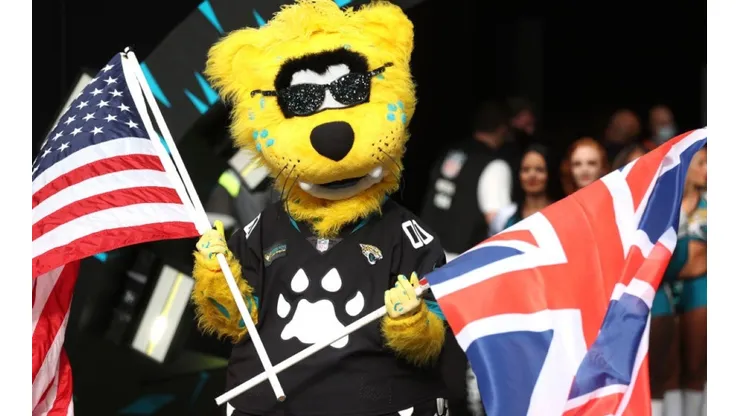 Jaxson de Ville of Jaguars at the NFL International Games in London 2021