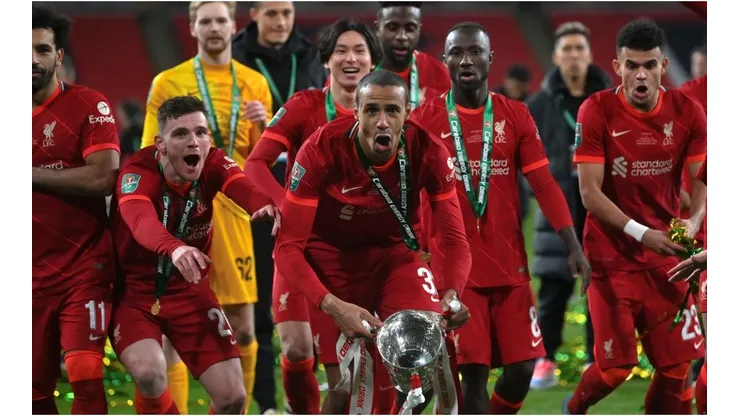 Liverpool celebrate winning the Carabao Cup