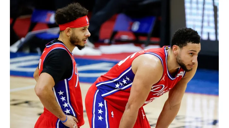 Seth Curry (left) and Ben Simmons during their time in Philadelphia.