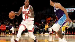 Talen Horton-Tucker guarding DeMar DeRozan