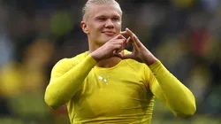 Erling Haaland of Borussia Dortmund acknowledges the fans