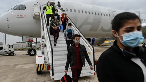 Passengers arriving to their destiny during the Covid-19 era