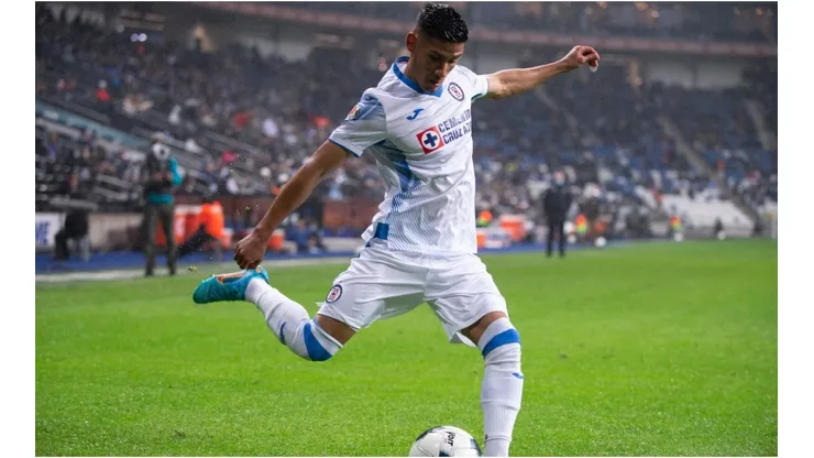 Carlos Antuna of Cruz Azul