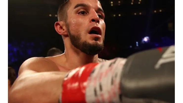 Undefeated Carlos Castro at his fight against Diuhl Olguin