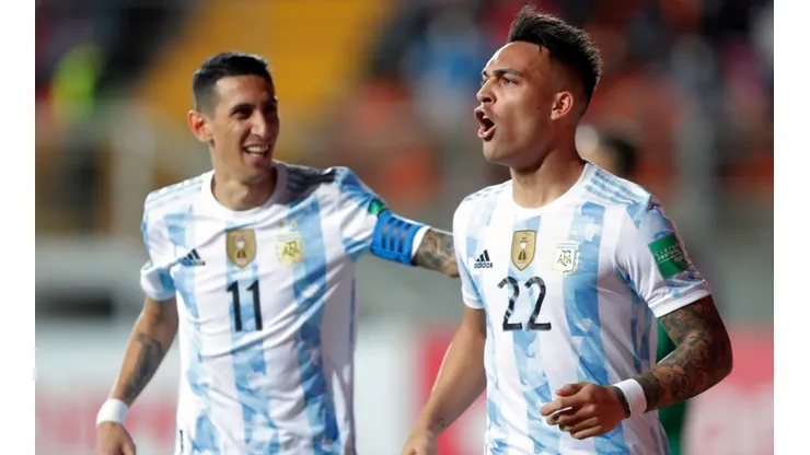 Argentina's Lautaro Martinez (right) and Angel Di Maria.