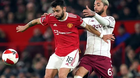 Bruno Fernandes of Manchester United (left) and Douglas Luiz of Aston Villa (right)