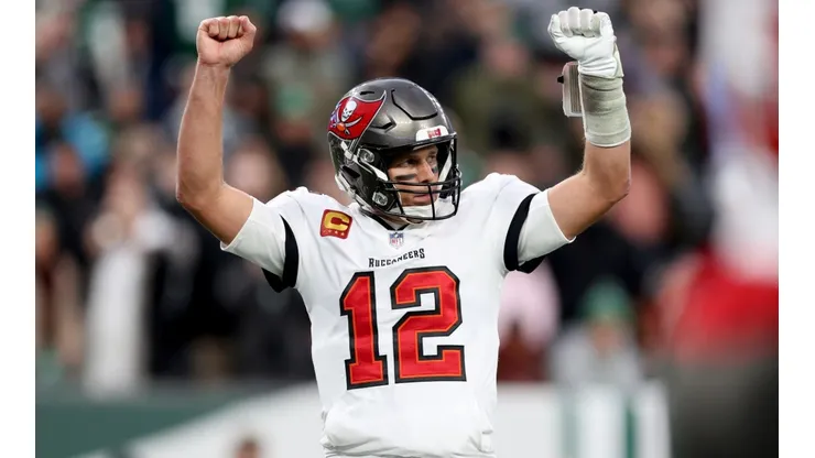 Tom Brady heads into the 2021 NFL Playoffs with the Bucs after a fantastic regular season.