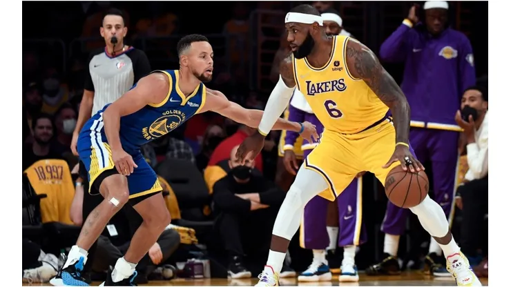 Stephen Curry guarding LeBron James