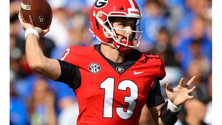 Quarterback Stetson Bennett #13 of the Georgia Bulldogs