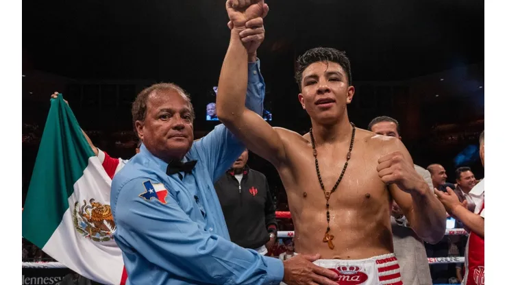 Jaime Munguia is ready to face D'Mitrius Ballard in February